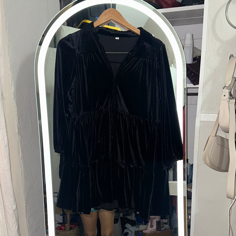 Elegant Black Velvet Dress